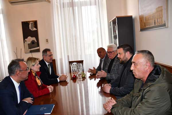 Εκπρόσωποι των ΚΤΕΛ Κοζάνης συζήτησαν με τον υπουργό Υποδομών
