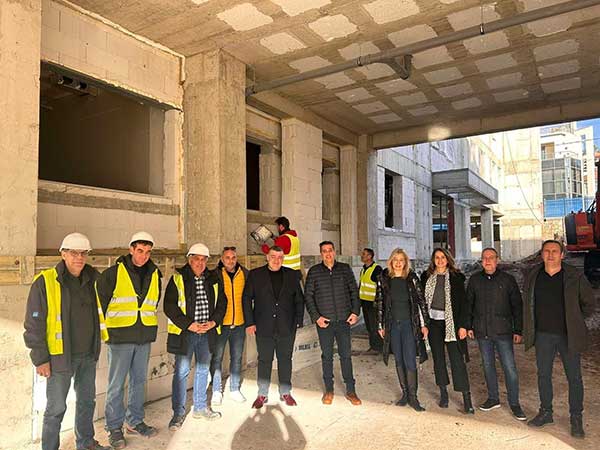 Επίσκεψη του Χαρίσιου Γκοβεδάρου με τον Αντιπεριφερειάρχη Π.Ε. Κοζάνης κ. Βύζα Κωνσταντίνο και την επιβλέπουσα υπηρεσία της Π.Ε. Κοζάνης στο έργο επέκτασης του Μαμάτσειου