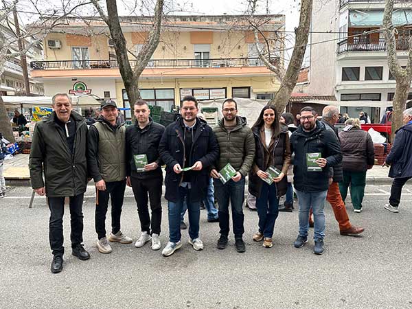 Επίσκεψη κλιμακίου ΠΑΣΟΚ-Κινήματος Αλλαγής στην λαϊκή αγορά Κοζάνης