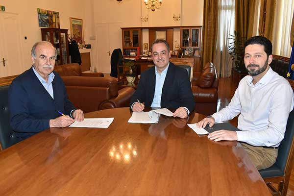 Δήμος Κοζάνης: Πράξη η ενεργειακή αναβάθμιση του κολυμβητηρίου στο ΔΑΚ