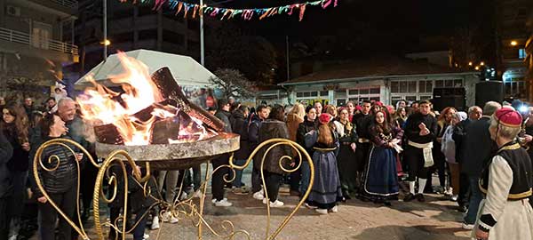 Άναψε ο φανός Αριστοτέλης