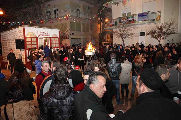 Για μια «Αποκριά από μακριά»- Tου Β.Π. Καραγιάννη