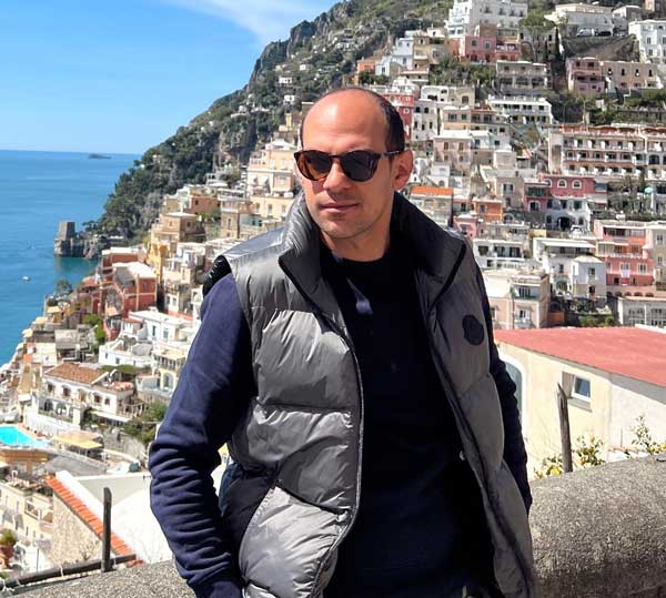 Ο Γιώργος Παντελίδης για τις απευθείας αναθέσεις του ΕΒΕ εν μέσω καλοκαιριού