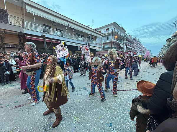 Ξεπέρασε κάθε προσδοκία το «KarVonval» και η παρέλαση καρναβαλιστών στην Πτολεμαΐδα