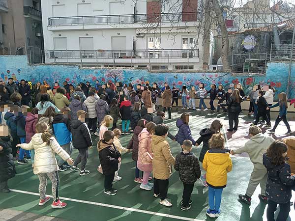 Ο φανός Λάκκους τ’ Μαγγαν’ στο 4ο Δημοτικό Σχολείο Κοζάνης