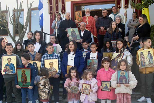 Με τη συμμετοχή παιδιών-μαθητών η λιτάνευση των ιερών εικόνων στη γιορτή της Ορθοδοξίας 2024 στον Άγιο Διονύσιο Βελβεντού