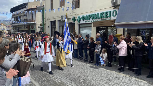 Ο εορτασμός της 25η Μαρτίου στο Βελβεντό