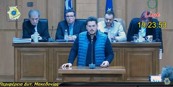 Οι ιδιόκτητες φορτηγών Σερβίων σταμάτησαν την ειδική συνεδρίαση λογοδοσίας της περιφερειακής αρχής: Όσο μένουμε άνεργοι, θα μεγαλώνει η αγανάκτηση