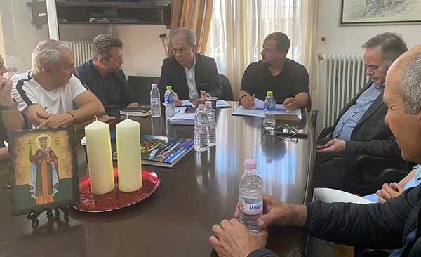 Σε Δεσκάτη και Σιάτιστα βρέθηκε ο Περιφερειάρχης Δυτικής Μακεδονίας Γιώργος Αμανατίδης