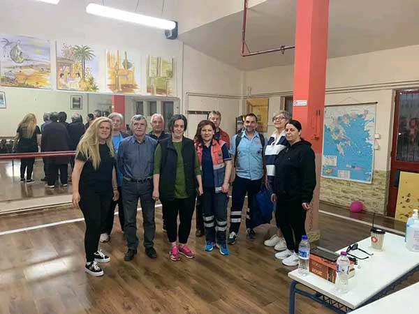 Ο Πολιτιστικός Σύλλογος Αγίου Αθανασίου ευχαριστεί το ΕΚΑΒ