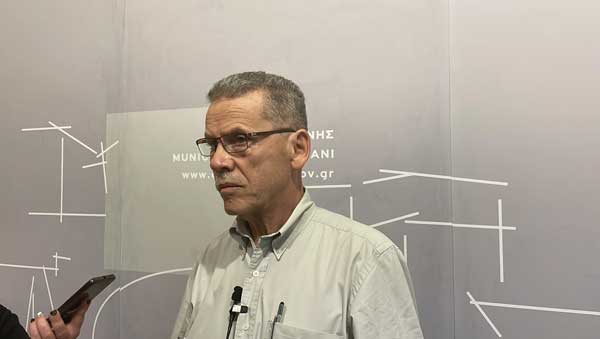 Λάζαρος Μαλούτας για την προμήθεια κουρτινών σε σχολείο της Κοζάνης: Τα καταστήματα που παρουσιάστηκαν στο διαγωνισμό δεν προμηθεύουν τέτοιου είδους προϊόντα