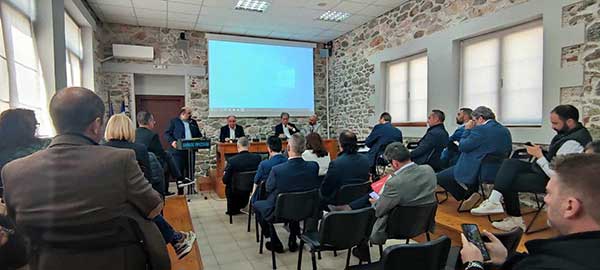Συνάντηση του Δημάρχου Πρεσπών με τον Υφ. Κλιματικής Κρίσης & Πολιτικής Προστασίας