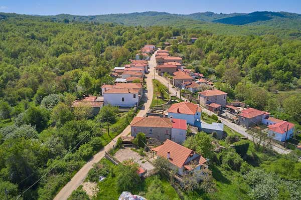 Φωτοδιαδρομή Βουχωρίνα Βοΐου – Άγιος Γεώργιος – Πραμόρτσα