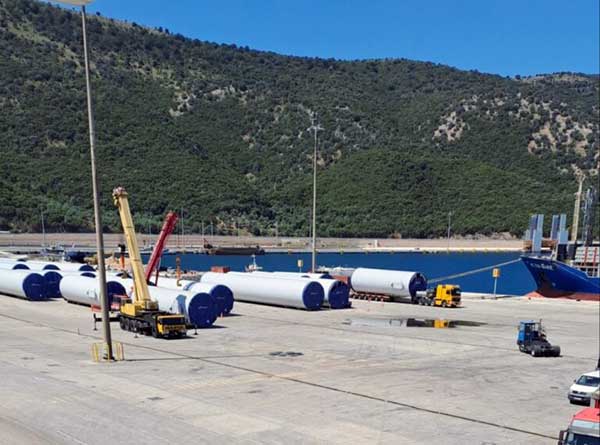 Ξεκίνησε η μεταφορά ανεμογεννητριών από την Ηγουμενίτσα στο Βέρμιο