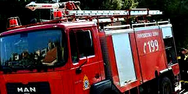 Φωτιά έκαψε ρυμουλκούμενο νταλίκας στην Εγνατία οδό