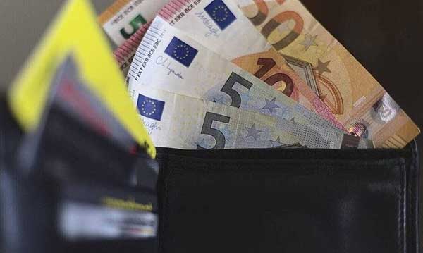 Οι περιοχές της Ελλάδας με τις περισσότερες καταθέσεις – Μείωση πλούτου μόνο στη Δυτική Μακεδονία