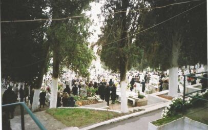 Μεγάλη Παρασκευή στο νεκροταφείο της Κοζάνης-Του Ιωάννη Κορκά