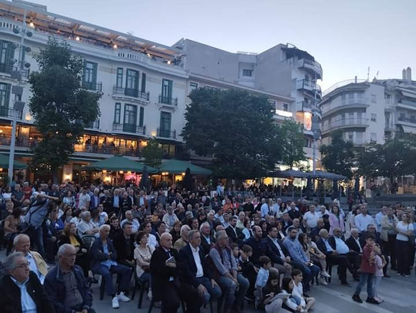 Όλγα Μαρκογιαννάκη από κεντρική πλατεία Κοζάνης: Το ΠΑΣΟΚ είναι ένας άλλος κόσμος με προτάσεις και ολοκληρωμένο πρόγραμμα