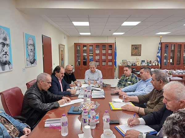 Περιφέρεια Δυτικής Μακεδονίας: Ενημερωτική συνάντηση για ζητήματα στρατηγικής  που αφορούν στο έργο «Αποκατάσταση οδικού δικτύου ΠΕ Φλώρινας  (ΕΟ Φλώρινα – Πρέσπες)»