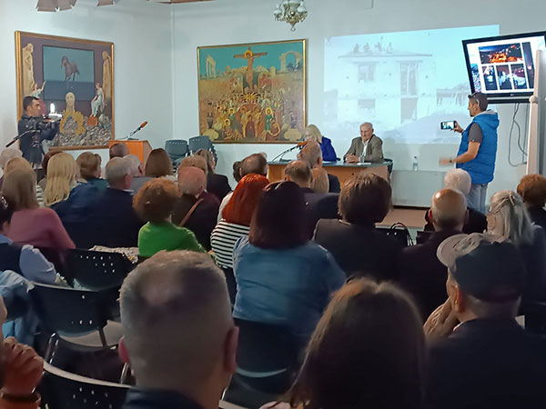 Πραγματοποιήθηκε η παρουσίαση του Λευκώματος “Σκ’ρκα στο Λαογραφικό Μουσείο Κοζάνης
