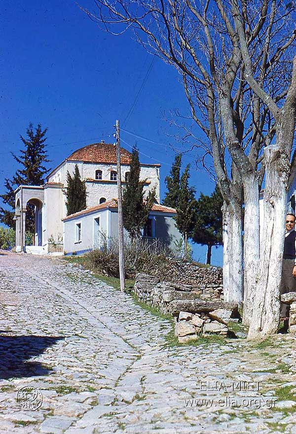 Η φωτογραφία του Αγίου Χριστοφόρου στην αρχική του μορφή και η ιστορία πίσω από αυτήν