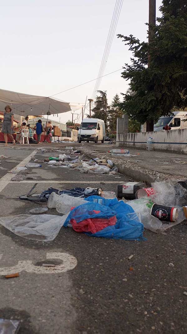Σκουπιδότοπος η εμποροπανήγυρη του Δρεπάνου