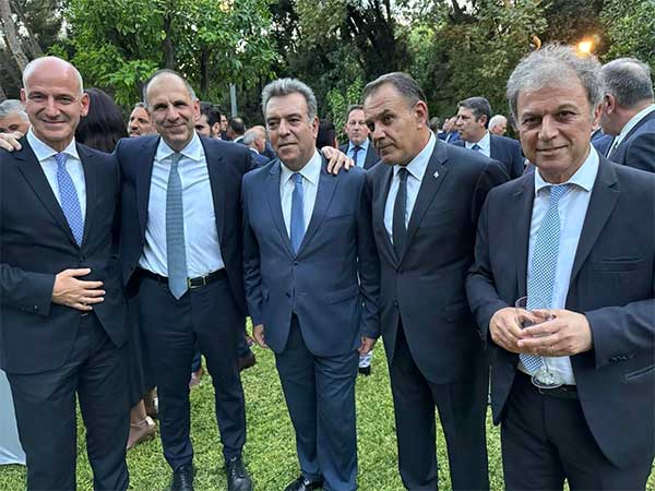 Ο Γιώργος Αμανατίδης στο Προεδρικό Μέγαρο, στην επέτειο των 50 χρόνων από την αποκατάσταση της Δημοκρατίας