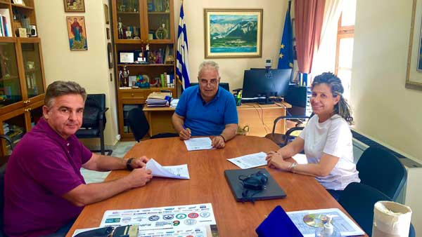 Υπογραφή σύμβασης για τη Διαμόρφωση του Αύλειου Χώρου Γυμνασίου – Λυκείου Βελβεντού, 508.400€