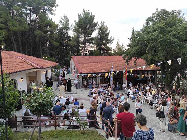 Πανηγυρίζει ο Ι. Ν. Μεταμορφώσεως του Σωτήρος Κοζάνης (Χαμηλός Αη Λιας)