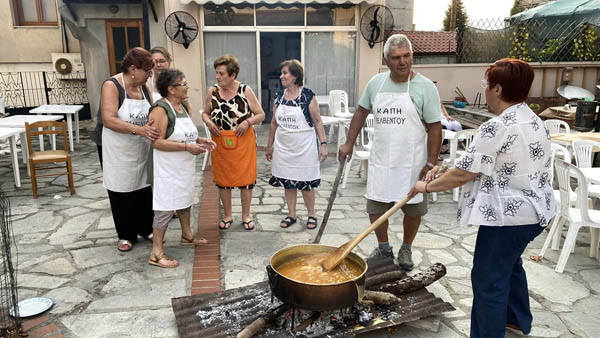 Γιορτή Ροδάκινου: Παραδοσιακή μαρμελάδα με ροδάκινα Βελβεντού