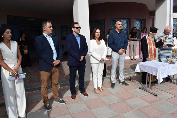 «Καλή σχολική χρονιά» ευχήθηκε ο Δήμαρχος Κοζάνης Γιάννης Κοκκαλιάρης σε μαθητές, εκπαιδευτικούς και γονείς (Φωτογραφίες)