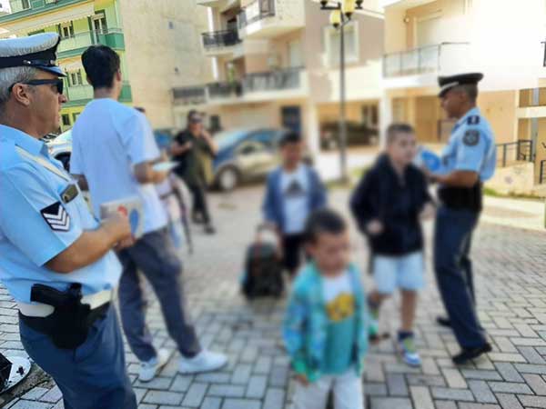 Ενημερωτικά φυλλάδια από την αστυνομία σε σχολεία της Κοζάνης