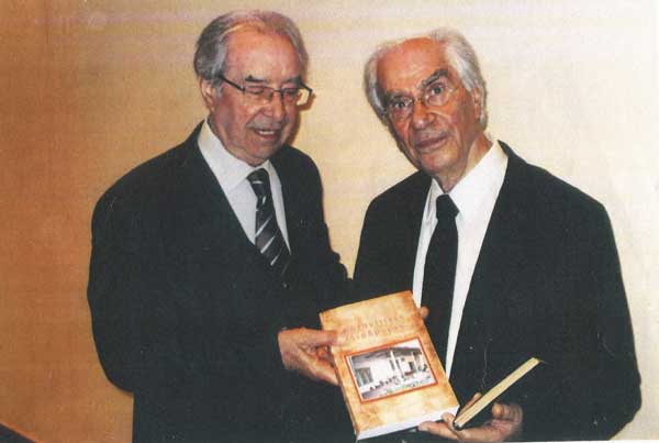 Εις μνήμην Χρήστου Γιανναρά-Γράφει ο Γιάννης Κορκάς