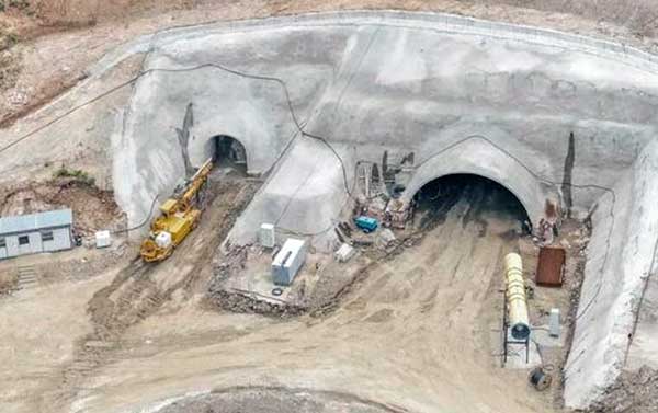 Καστοριά: Σταμάτησαν οι εργασίες στη Σήραγγα της Κλεισούρας – Καθυστέρησαν οι πληρωμές στον ανάδοχο με 1,5 εκατ. ευρώ