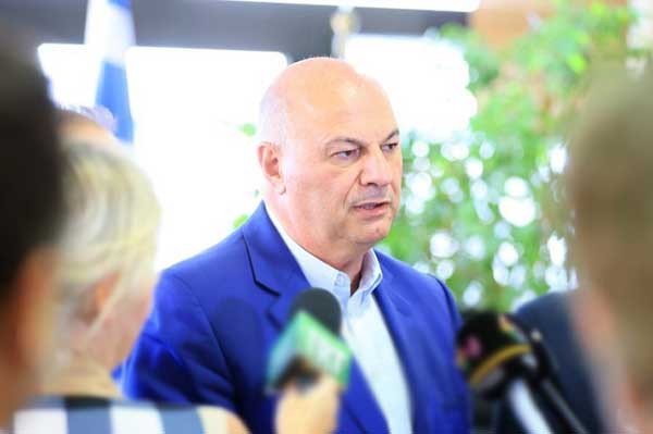 Συναντήσεις Τσιάρα με κτηνοτρόφους: Αυξημένες αποζημιώσεις για την πανώλη – Στα 250 € το ανώτατο ποσό η αποζημίωση για κάθε ζώο που θανατώθηκε