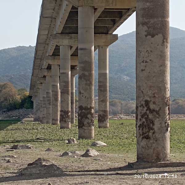 Ο Χάρις Γκοβεδάρος στη Γέφυρα Ρυμνίου