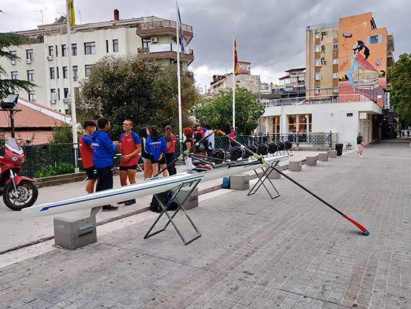 Παρουσίαση του αθλήματος της κωπηλασίας στην κεντρική πλατεία Κοζάνης