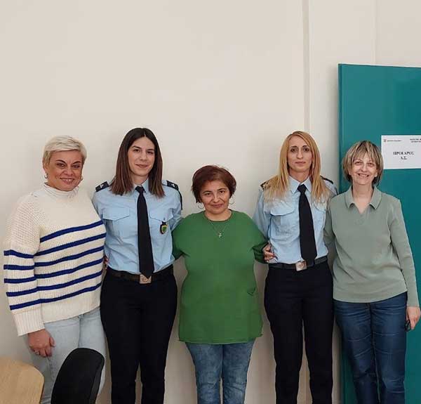Αστυνομικοί του Γραφείου Ενδοοικογενειακής Βίας του Αστυνομικού Τμήματος Κοζάνης πραγματοποίησαν συνάντηση με φορείς της Διεύθυνσης της Κοινωνικής Προστασίας και του Κέντρου Κοινότητας