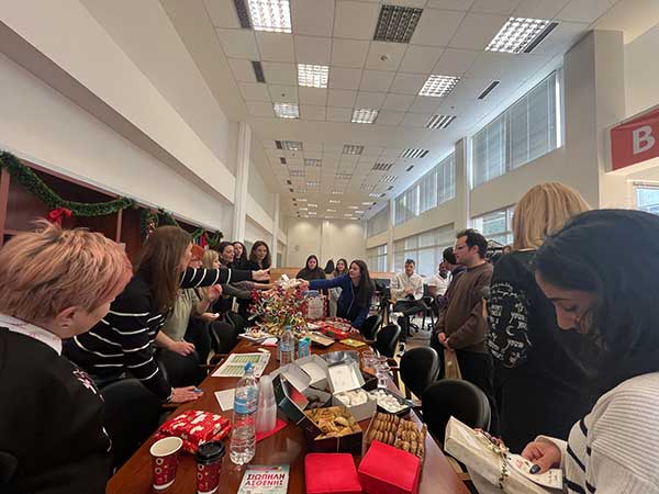 “Secret Santa” διοργάνωσε η ομάδα Book Lab UoWM – Εργαστήρι Βιβλίου του Πανεπιστημίου Δυτικής Μακεδονίας