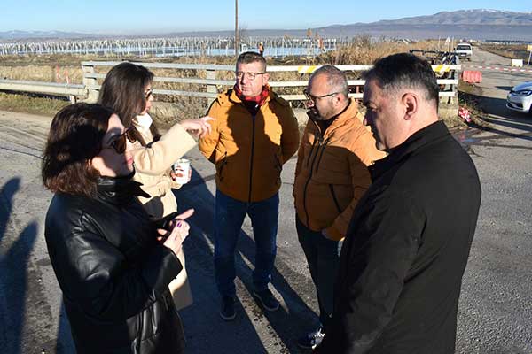 Στην κινητοποίηση των κατοίκων του Ελλησπόντου στο Φανάρι Ακρινής, ο Δήμαρχος Κοζάνης Γιάννης Κοκκαλιάρης (Βίντεο)