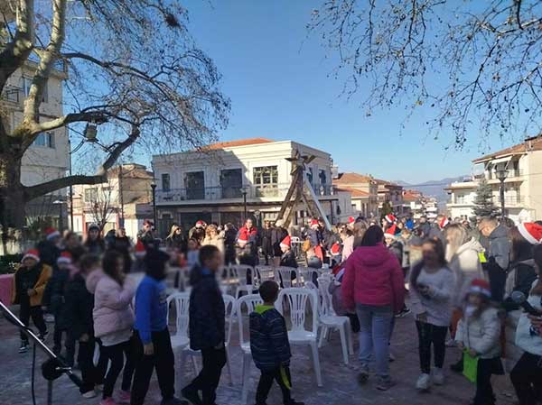 Πραγματοποιήθηκε με τη συμμετοχή συλλόγων και ομάδων το Santa Run Δήμου Σερβίων