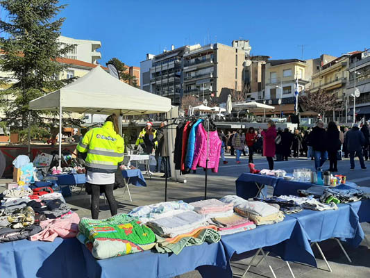«1st Secret Santa Swap Party από τη ΔΙΑΔΥΜΑ» στην κεντρική πλατεία Κοζάνης