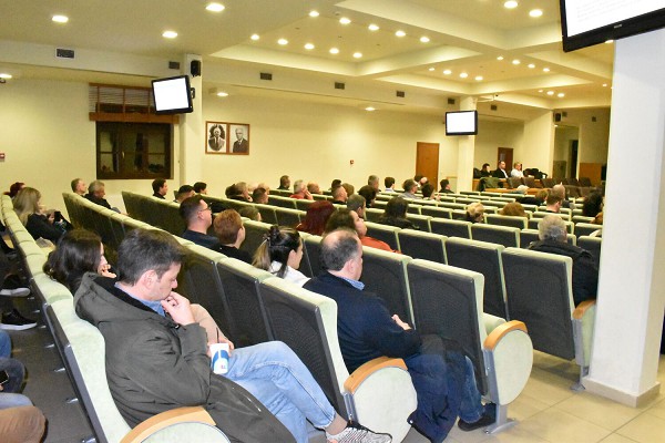Πληροφόρηση και απαντήσεις έδωσε η ενημερωτική εσπερίδα του Δήμου Κοζάνης για την εστίαση (Βίντεο+Φωτογραφίες)
