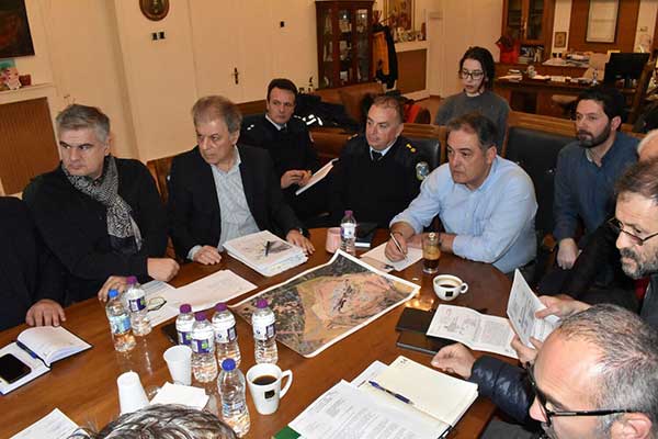 Ευρεία σύσκεψη φορέων στο δημαρχείο Κοζάνης για τον δρόμο της Ακρινής (Βίντεο+Φωτογραφίες)