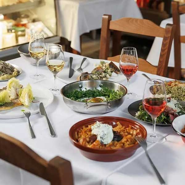 Καπάνι: Επέλαση με νοστιμιές από τη Φλώρινα στο Μεταξουργείο