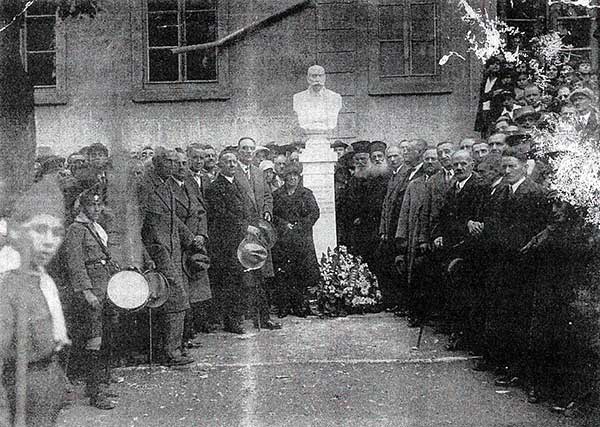 Βαλταδώρειο Γυμνάσιο, 1930 – Γράφει ο Γιάννης Κορκάς