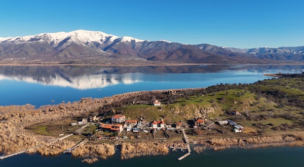 Ζωντανά από τις Πρέσπες σήμερα η εκπομπή «Όπου Υπάρχει Ελλάδα»