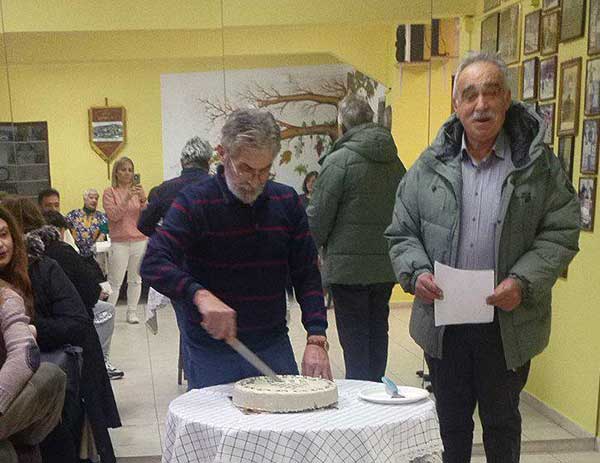 Τα Παρταλόπλα έκοψαν την πίτα και.. βουρ για τν Απουκρά
