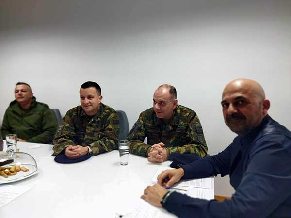Εθιμοτυπική επίσκεψη του Διοικητή της 9ης Μ/Π Ταξιαρχίας στον Δήμο Πρεσπών