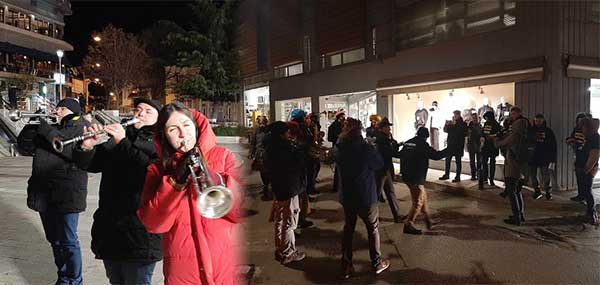 Στους ρυθμούς της Αγίας Φανφάρας η πλατεία της Κοζάνης